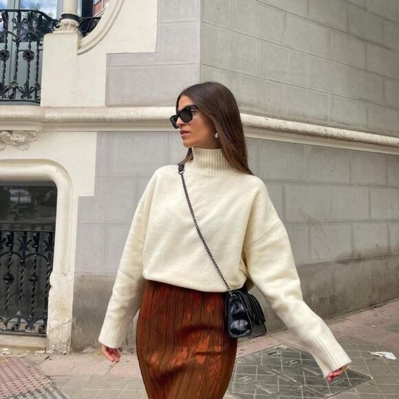 Zara Womens Small Mock Neck Blogger Favorite Cropped Ivory Sweater CN - Picture 1 of 14